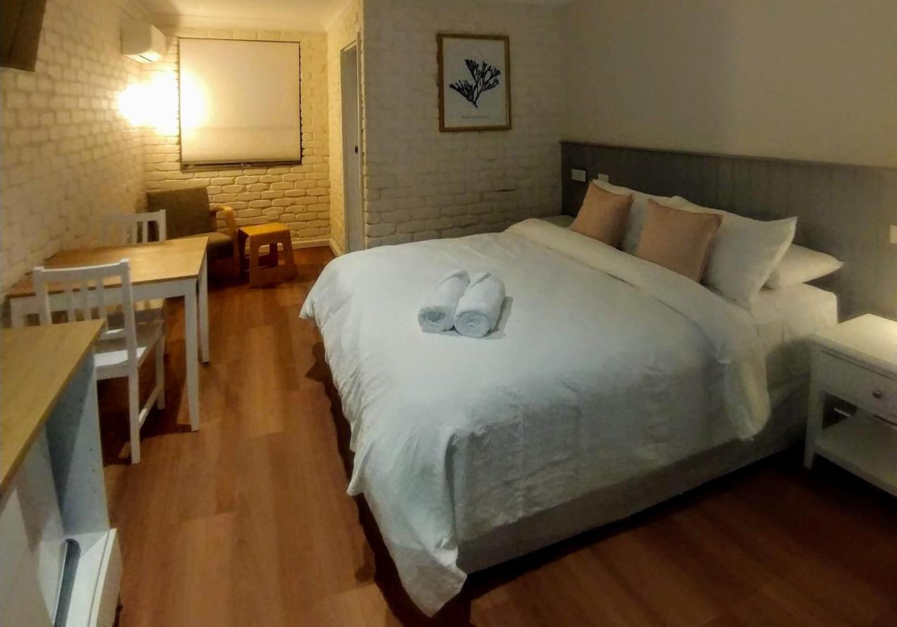 Bay House Motel Bateau Bay Εξωτερικό φωτογραφία